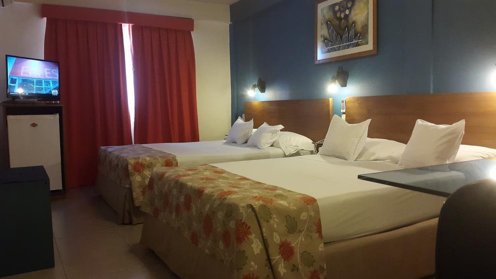 Hotel Amalfi Asuncion Bagian luar foto